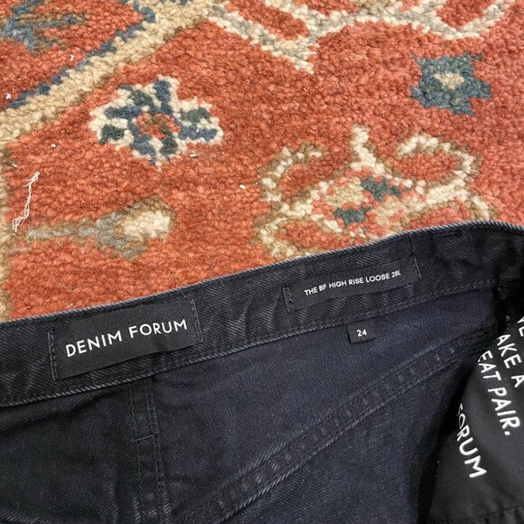 Aritzia Denim Forum The Boyfriend High Rise Loose Denim Slouch Jean Black 24 - Picture 4 of 4